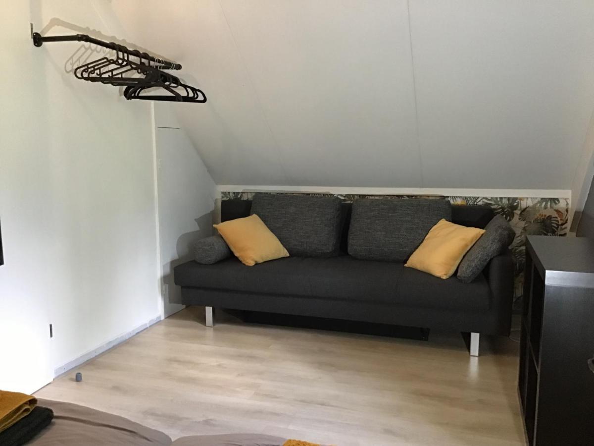 Rumah Senang Wellness Met Hottub En Tuin Ewijk Екстериор снимка
