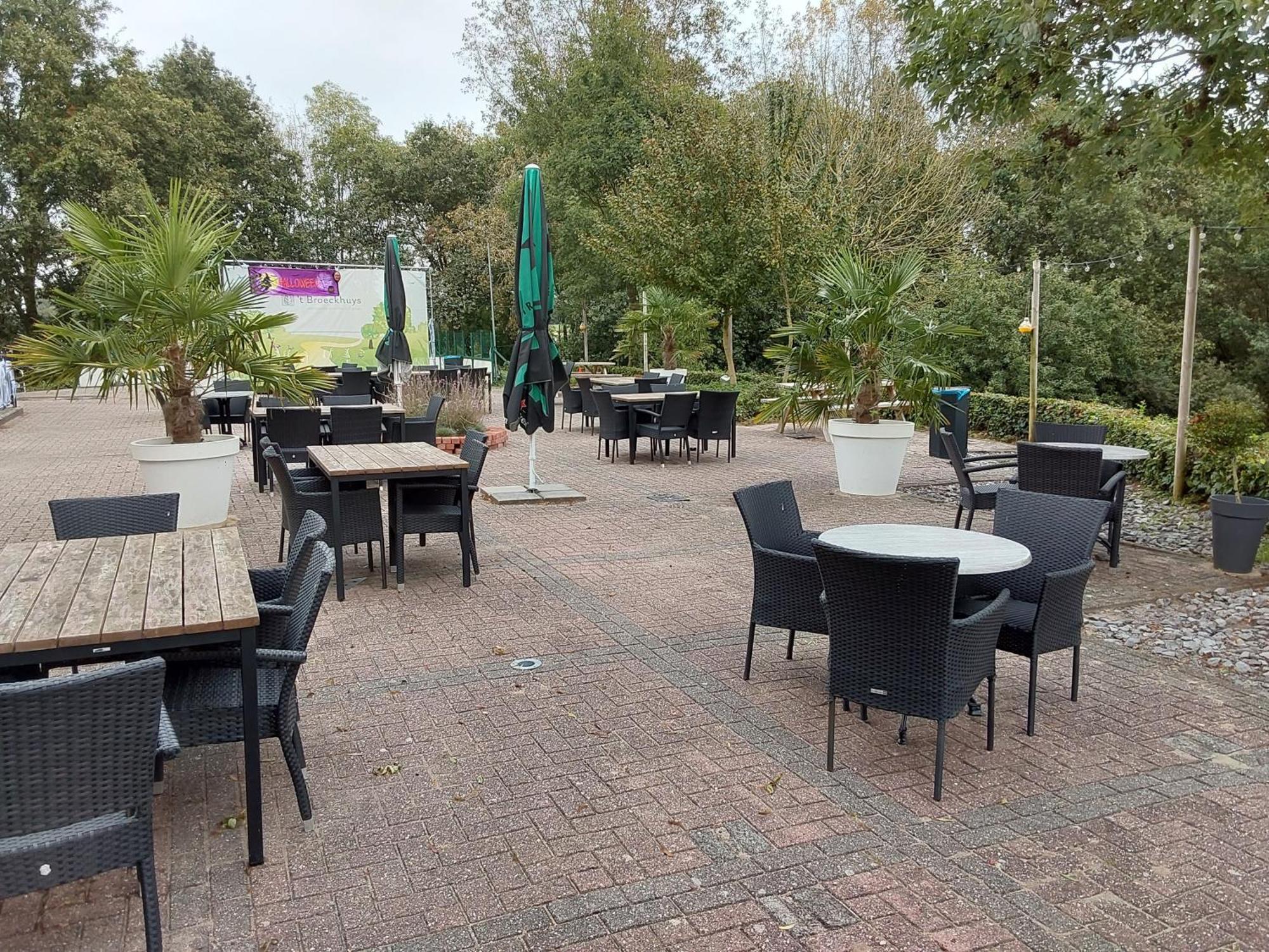 Rumah Senang Wellness Met Hottub En Tuin Ewijk Екстериор снимка